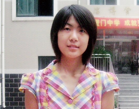 孫妍-中國傳媒大學(xué).png